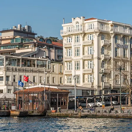 The Bosphorus מלון