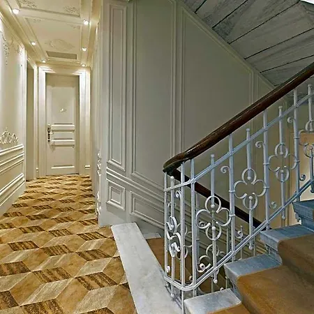 The Bosphorus Отель 3*