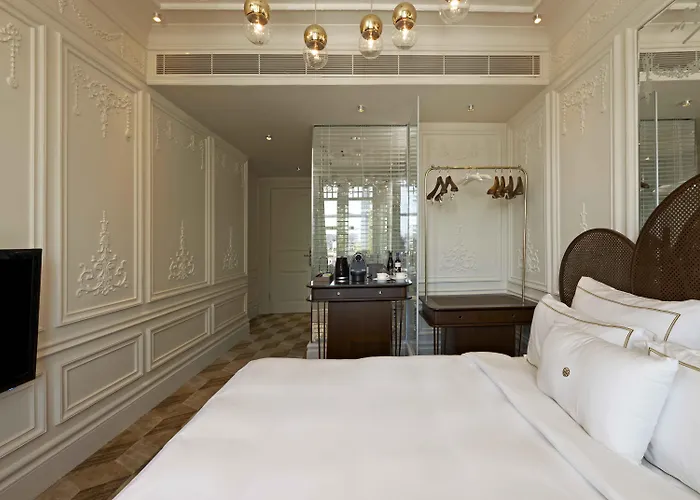 The Bosphorus מלון