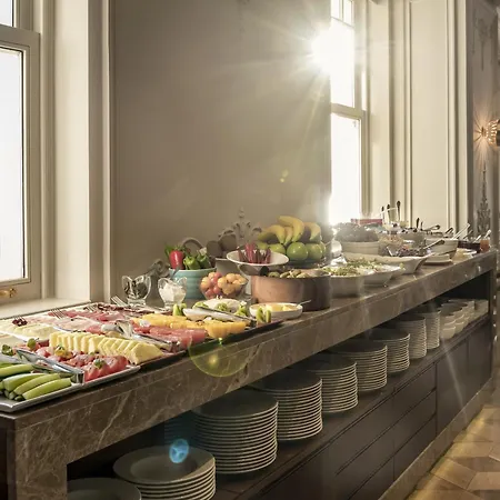 The Bosphorus Hotel 3*