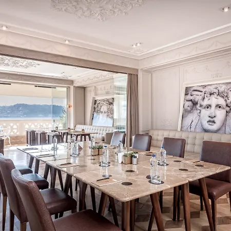 Hotel The Bosphorus Istanboel