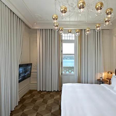 ホテル The Bosphorus イスタンブール