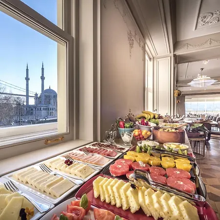 The Bosphorus 3* イスタンブール