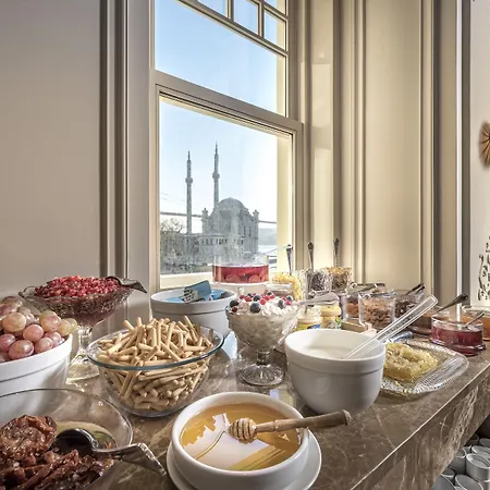 ホテル The Bosphorus イスタンブール